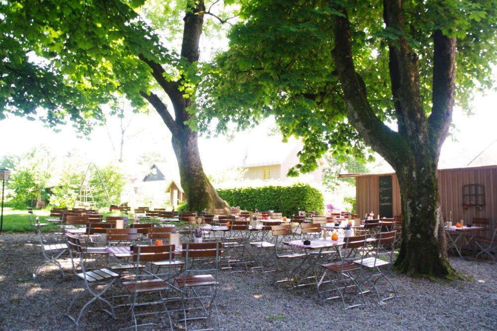 Hotel Gasthof Zur Post Wolfegg Exterior photo